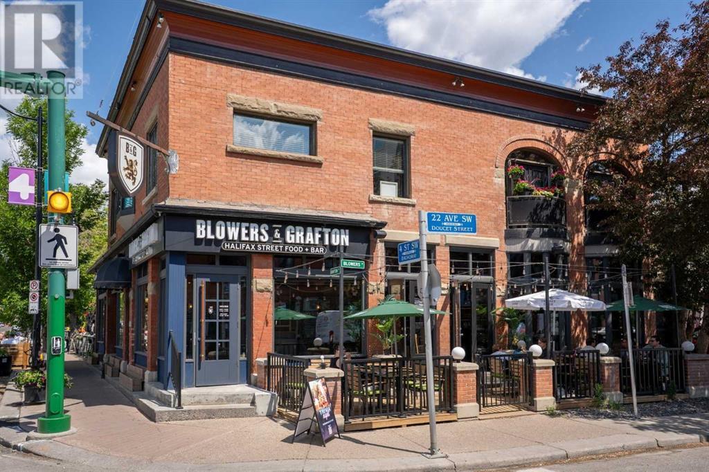 Single Family House for Sale in    Avenue SW Mission Calgary 