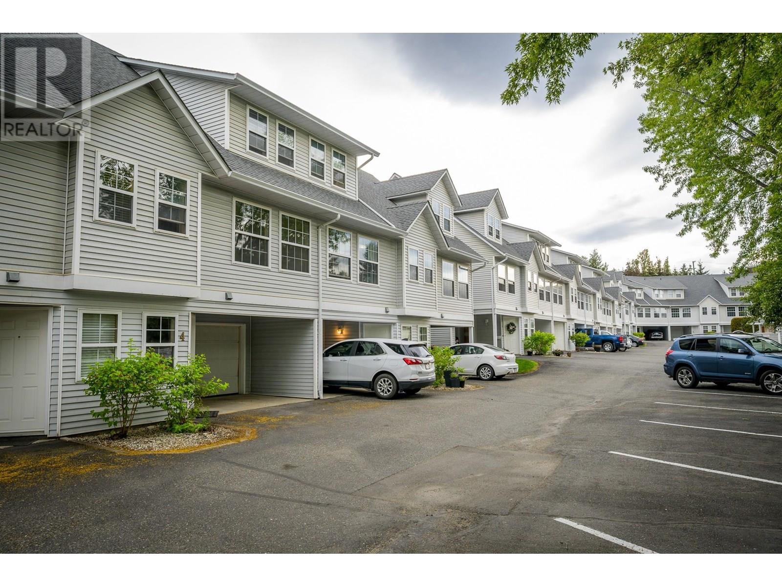 2084 Robson Place Unit# 4, Kamloops