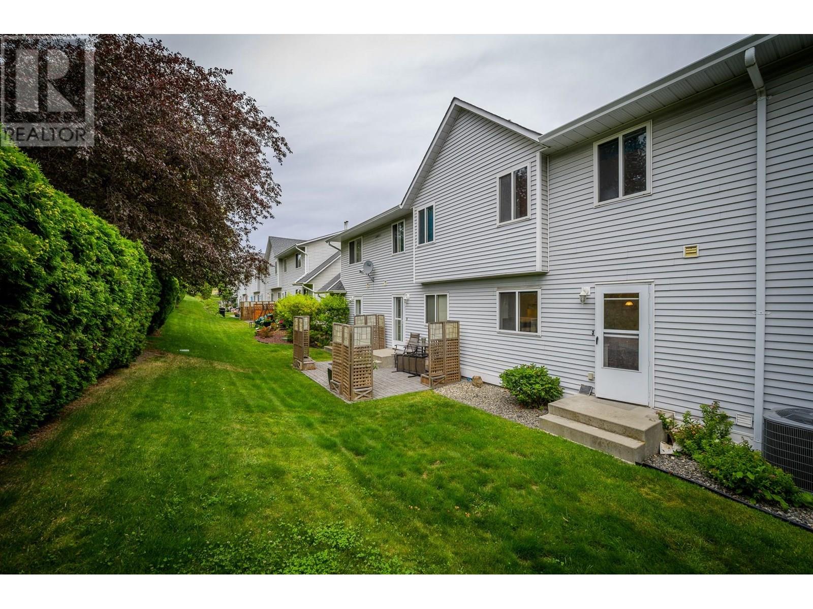 2084 Robson Place Unit# 4, Kamloops