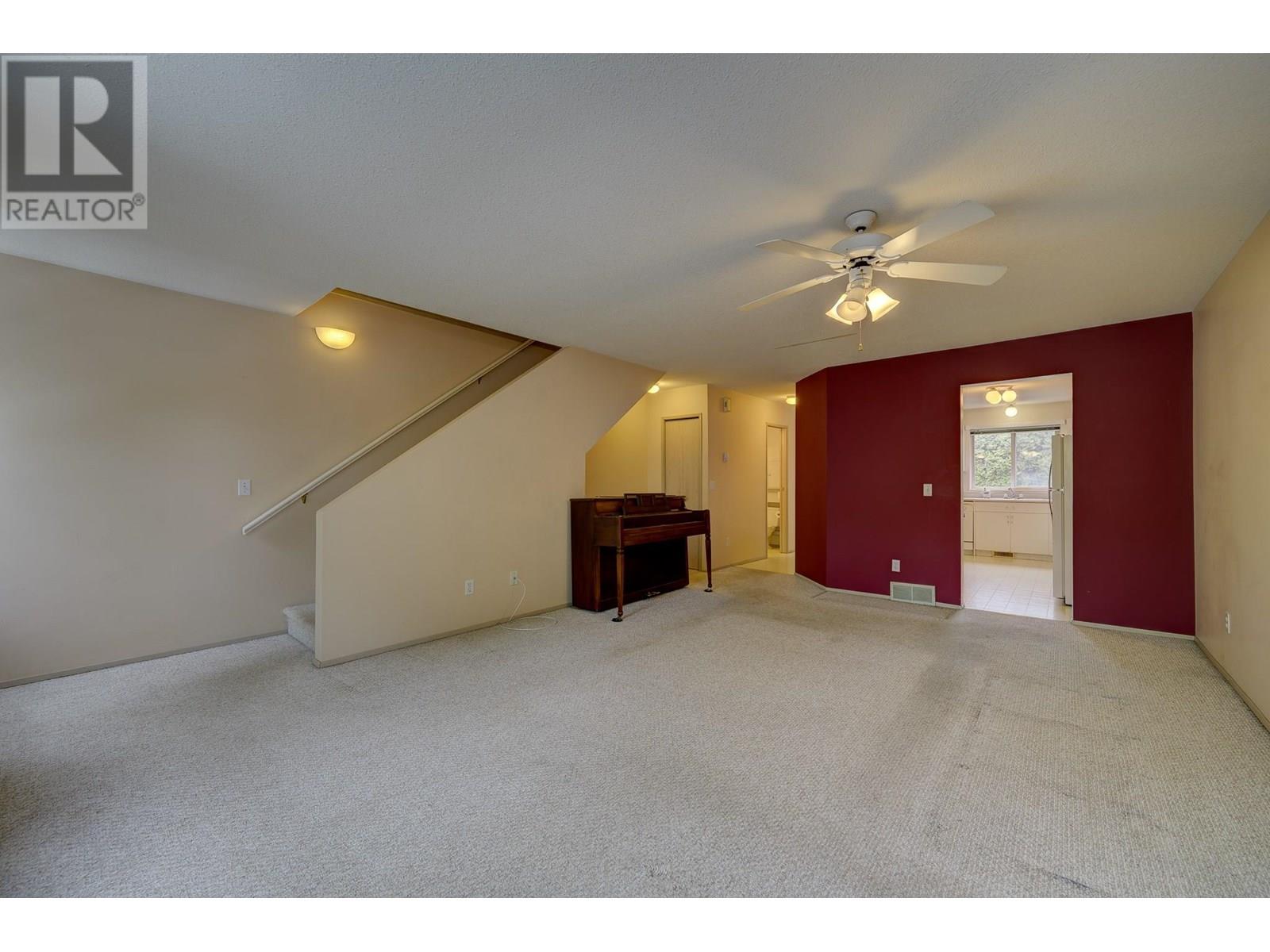 2084 Robson Place Unit# 4, Kamloops