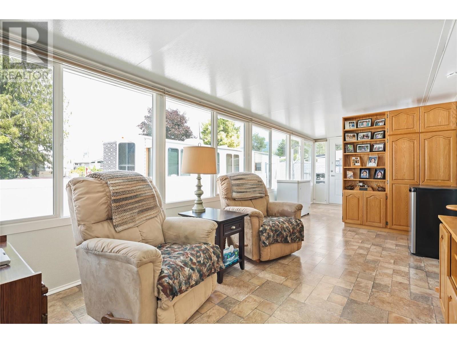 282 415 Commonwealth Road, Kelowna