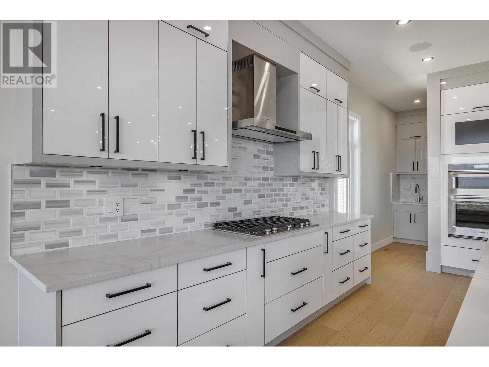 2250 Lavetta Drive, Kelowna