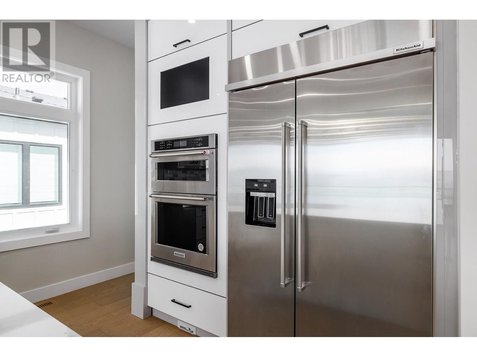  2250 Lavetta Drive, Kelowna