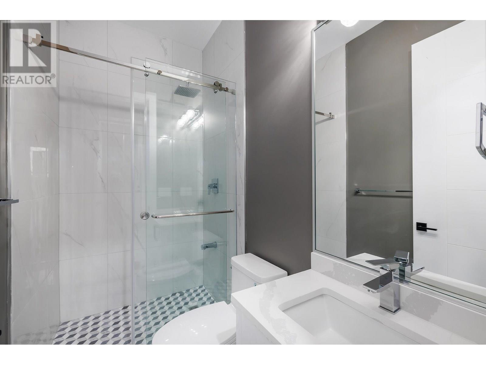  2250 Lavetta Drive, Kelowna