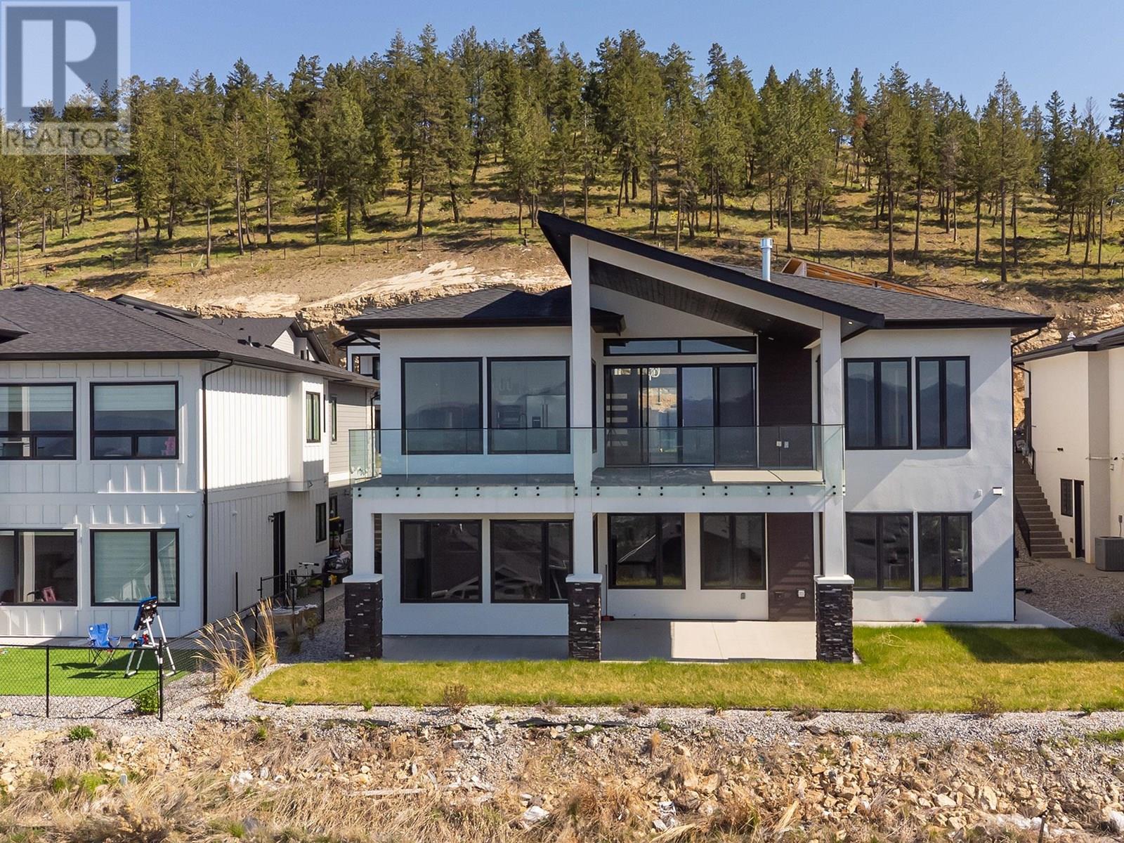  2250 Lavetta Drive, Kelowna