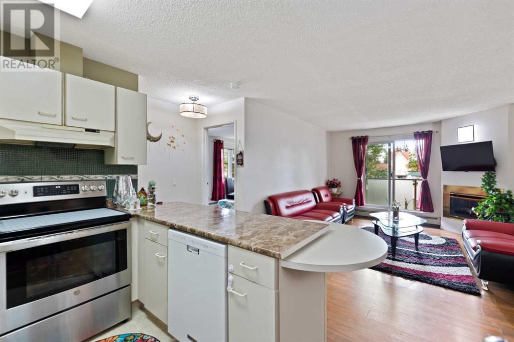 Single Family House for Sale in   Edenwold Heights NW Edgemont Calgary 