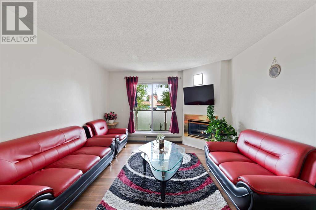 Single Family House for Sale in   Edenwold Heights NW Edgemont Calgary 