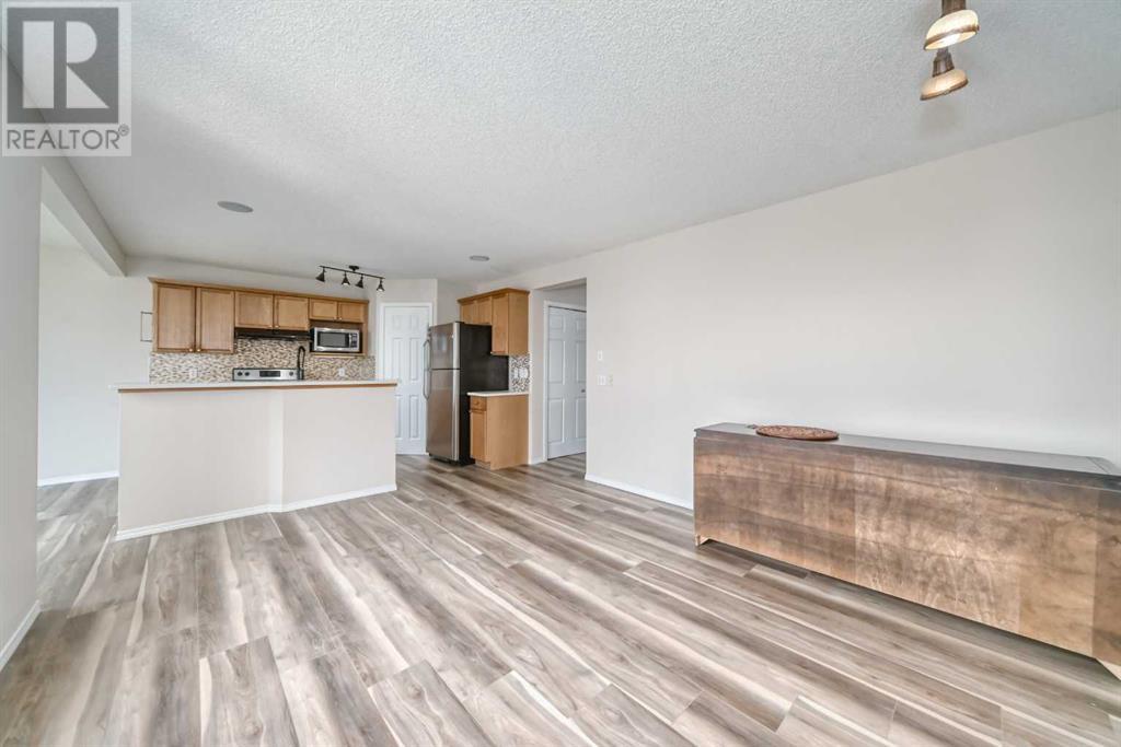 Single Family House for Sale in  Saddletree Drive NE Saddle Ridge Calgary 