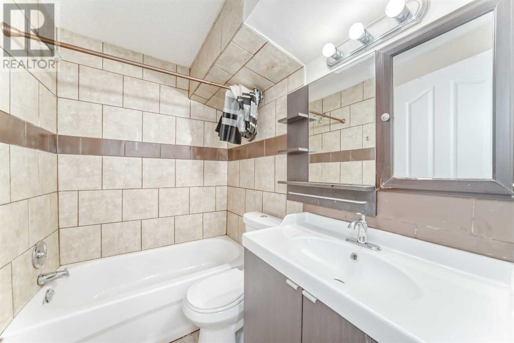 Single Family House for Sale in  Saddletree Drive NE Saddle Ridge Calgary 