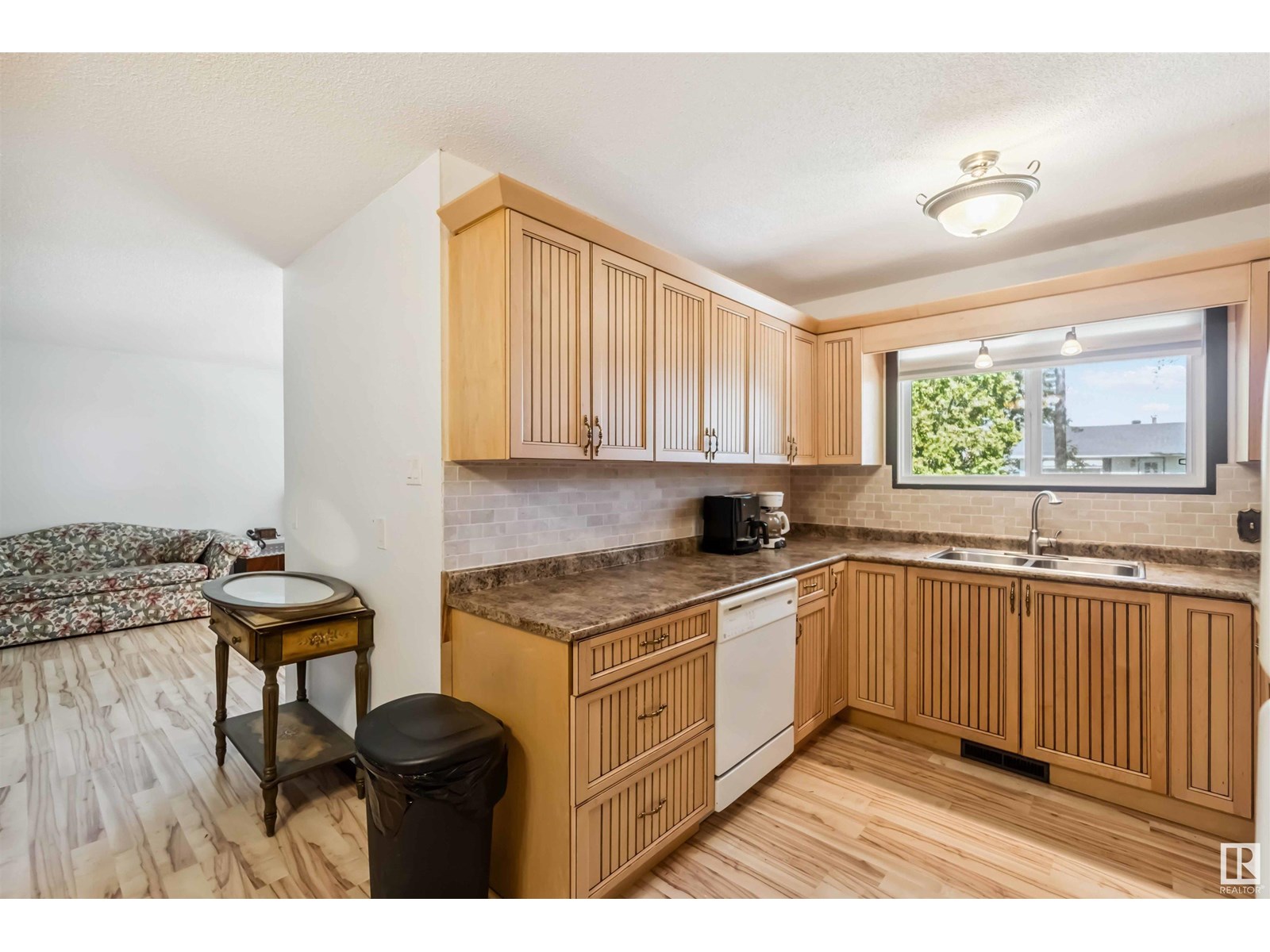 Photo 21 of 4923 53 Av, Redwater AB