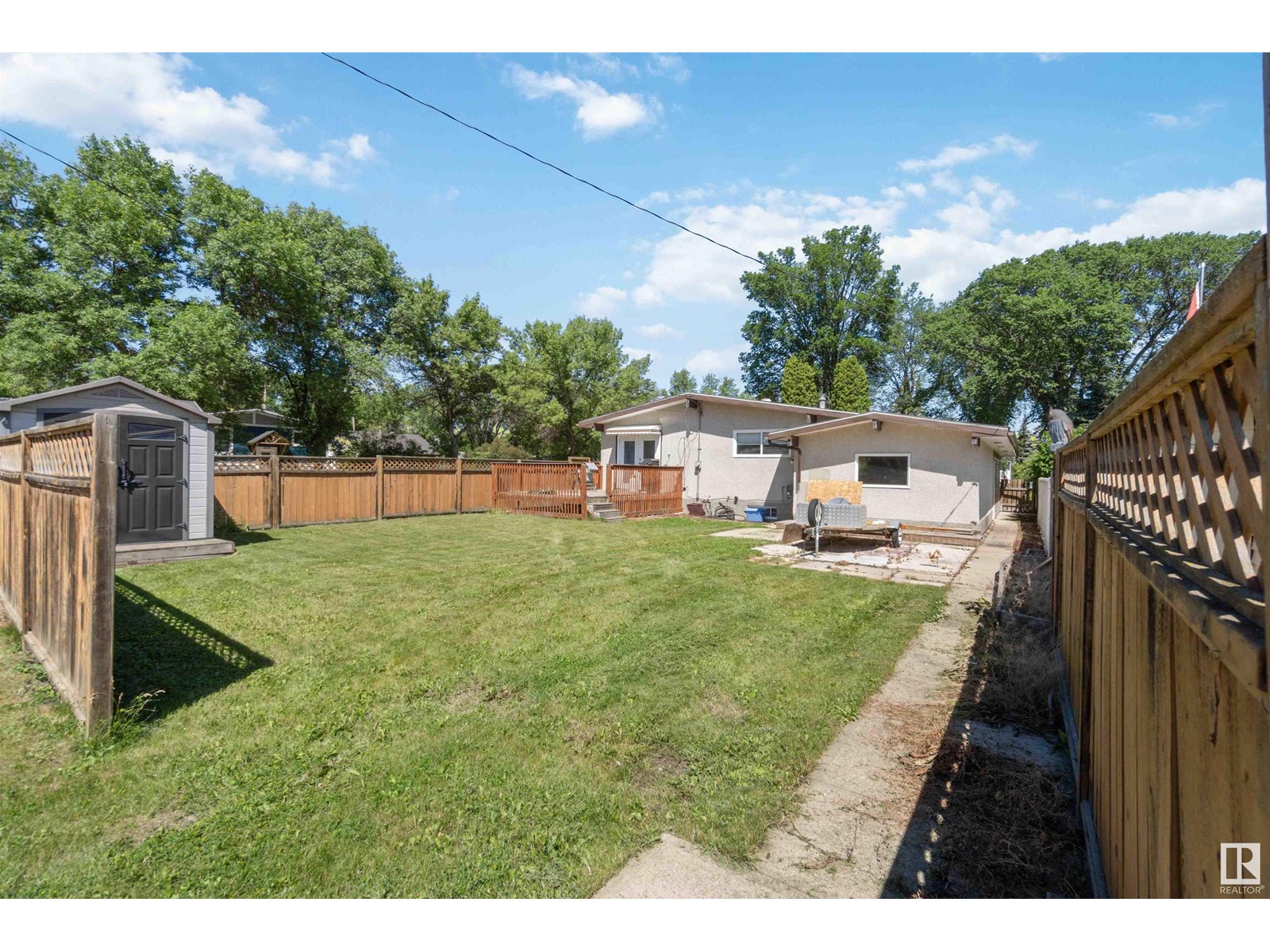 Photo 38 of 4923 53 Av, Redwater AB