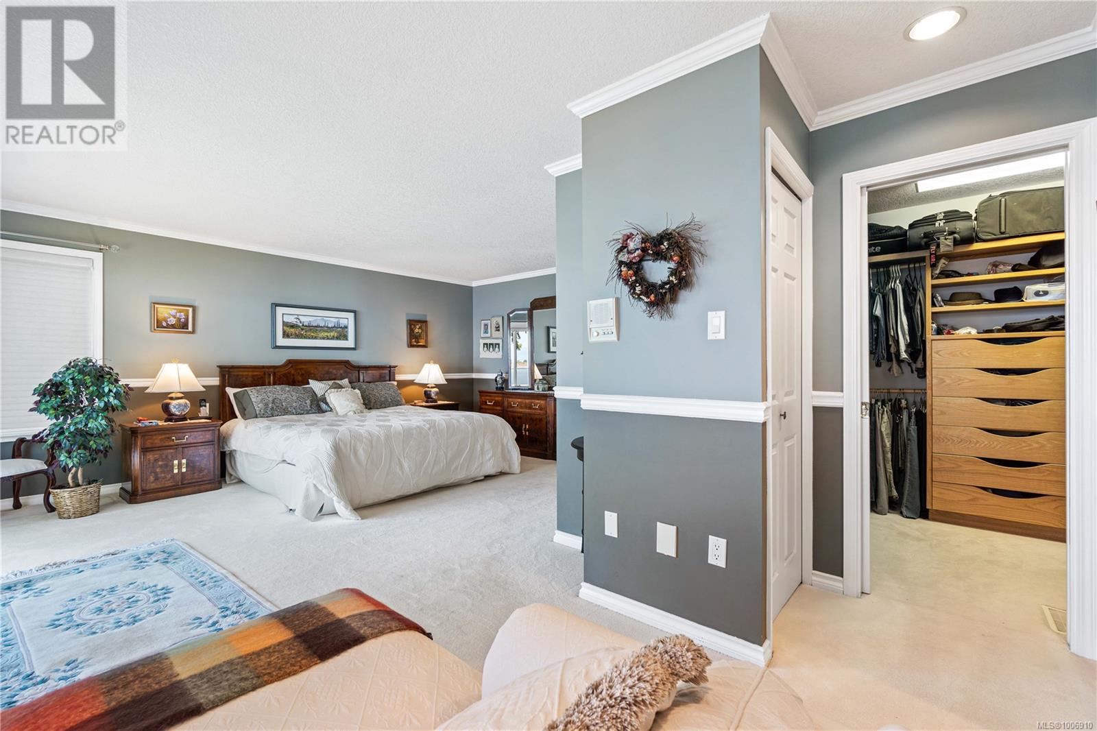 Photo 2 of 3049 Dolphin Dr, Nanoose Bay BC