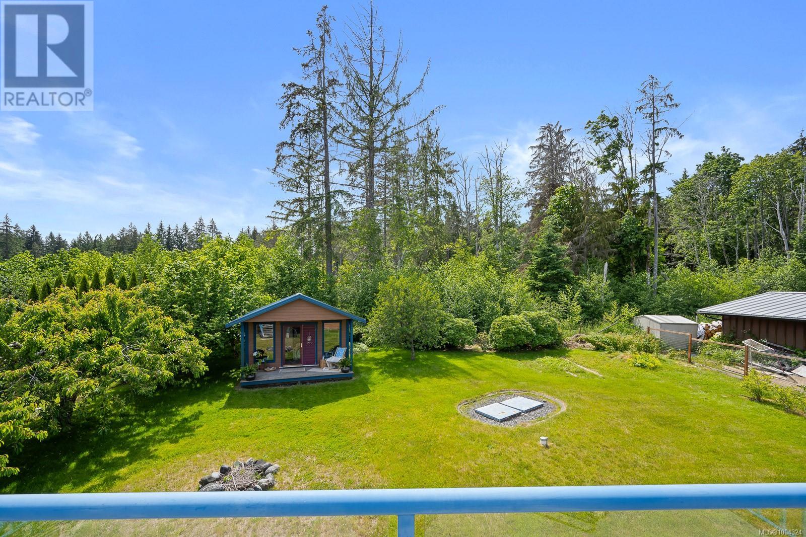 6349 Eagles Dr, Courtenay