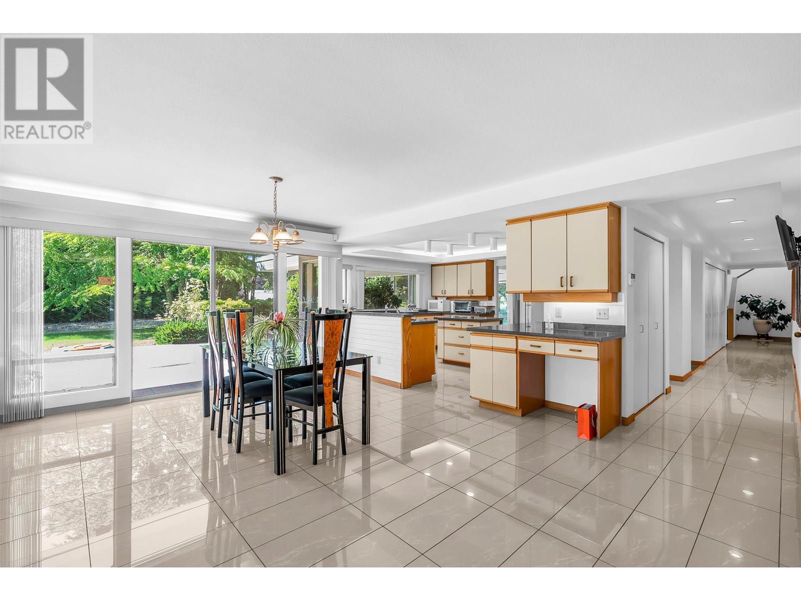 Photo 28 of 10520 Sidaway Road, Richmond BC