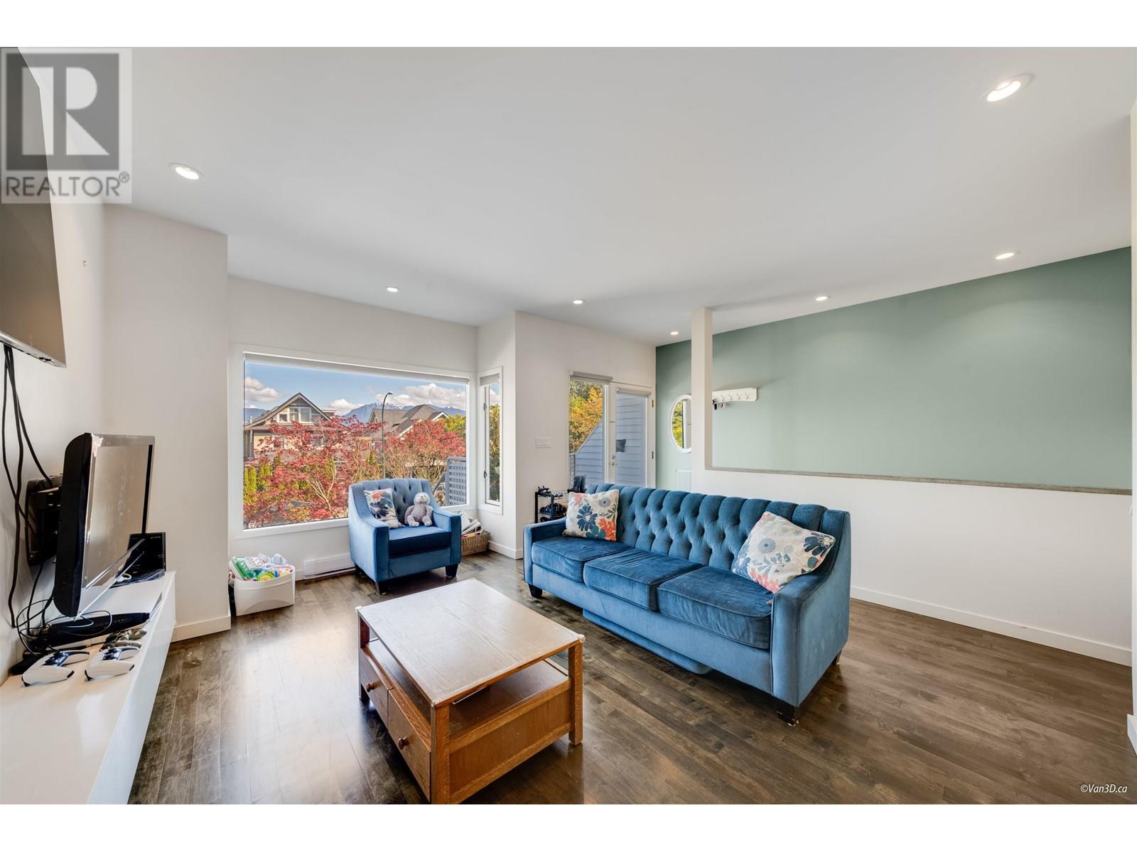Photo 12 of 2530 Cornwall Avenue, Vancouver BC