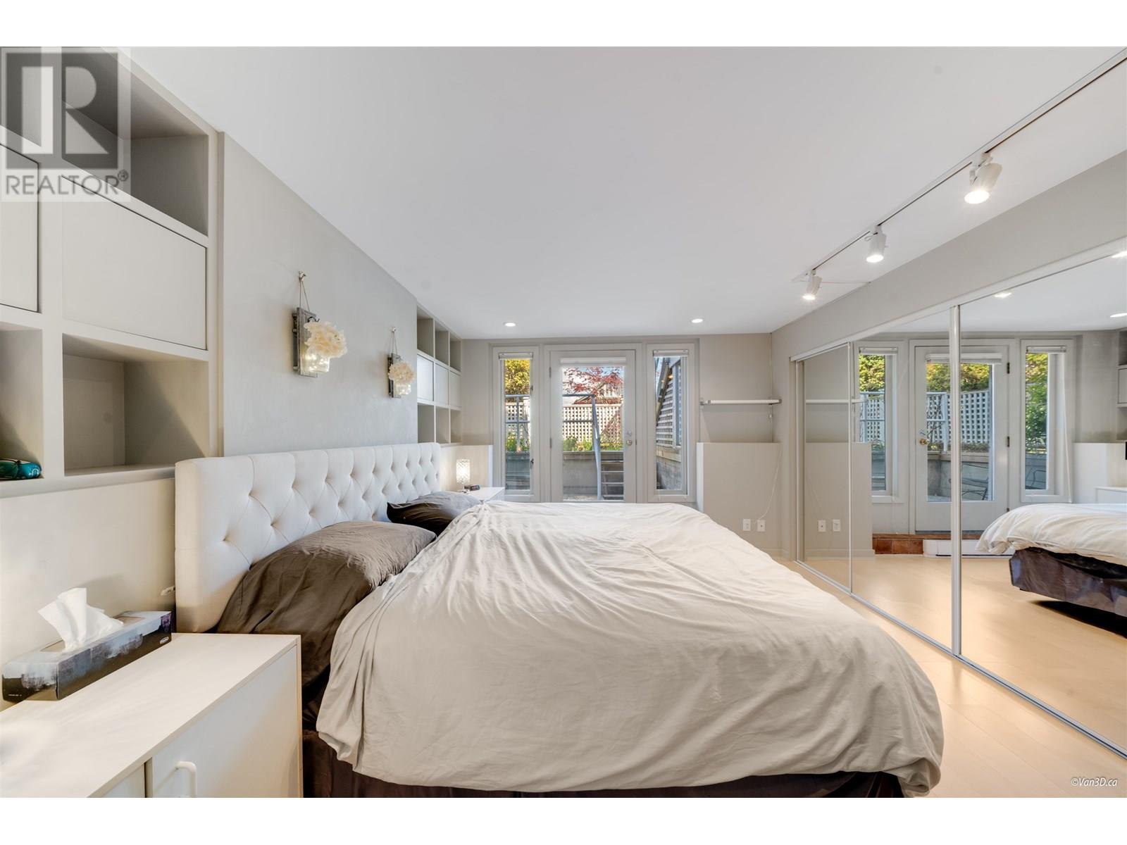 Photo 24 of 2530 Cornwall Avenue, Vancouver BC