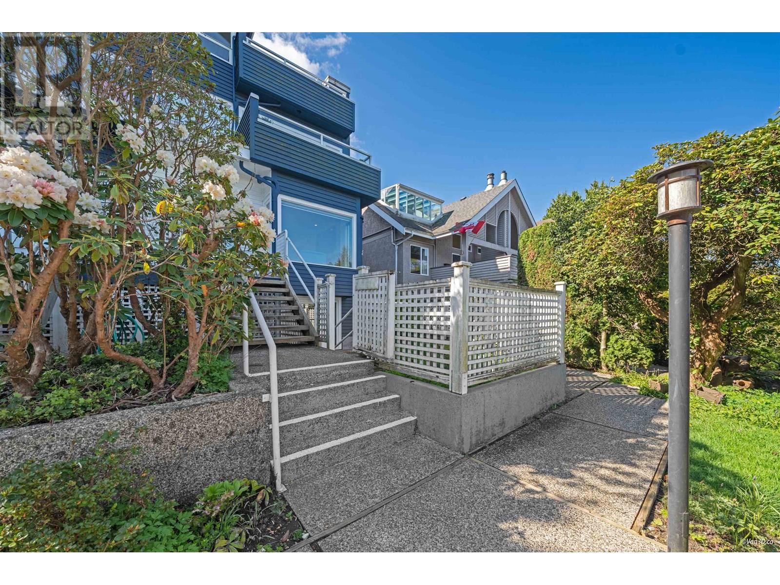 Photo 3 of 2530 Cornwall Avenue, Vancouver BC