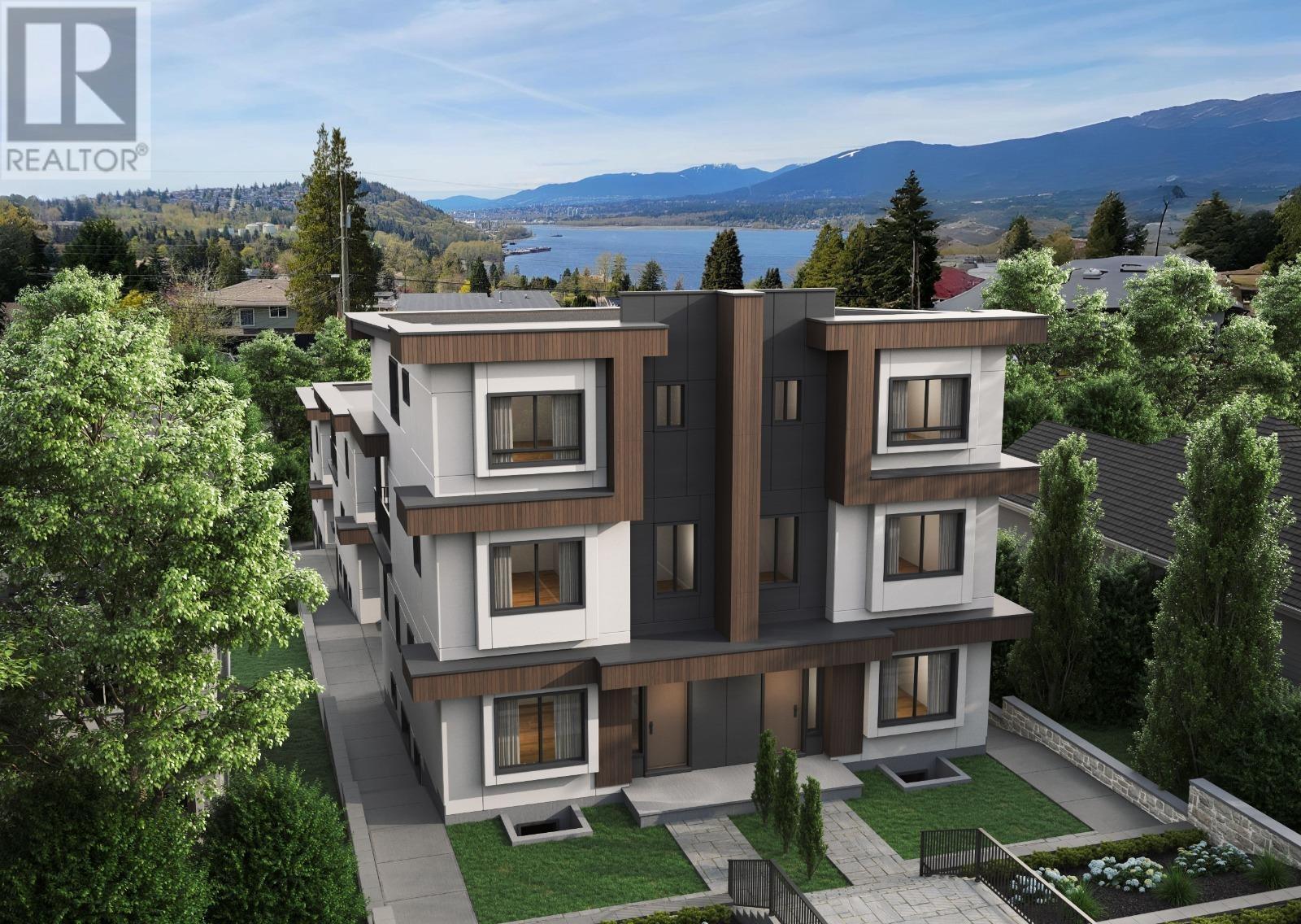 Photo 2 of 6 7275 Ridge Drive, Burnaby BC