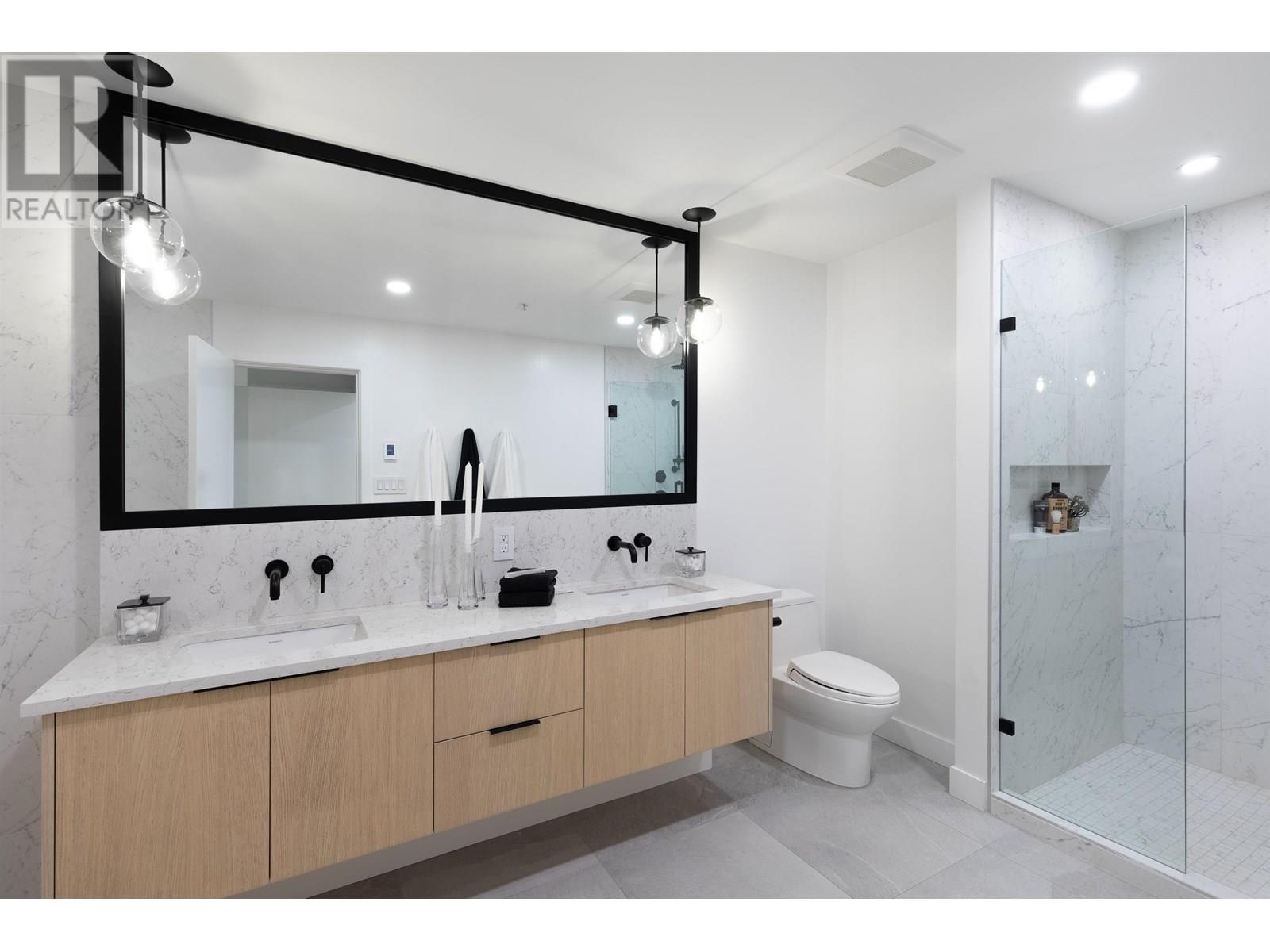 Photo 15 of Th 23 1281 W Cordova Street, Vancouver BC