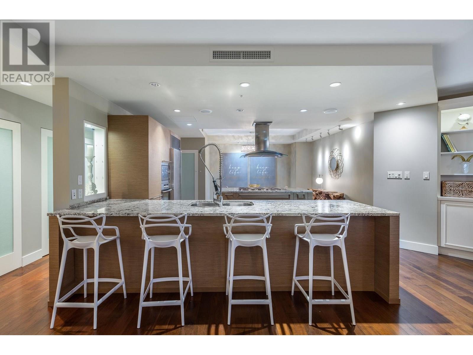 Photo 12 of 3801 1111 Alberni Street, Vancouver BC