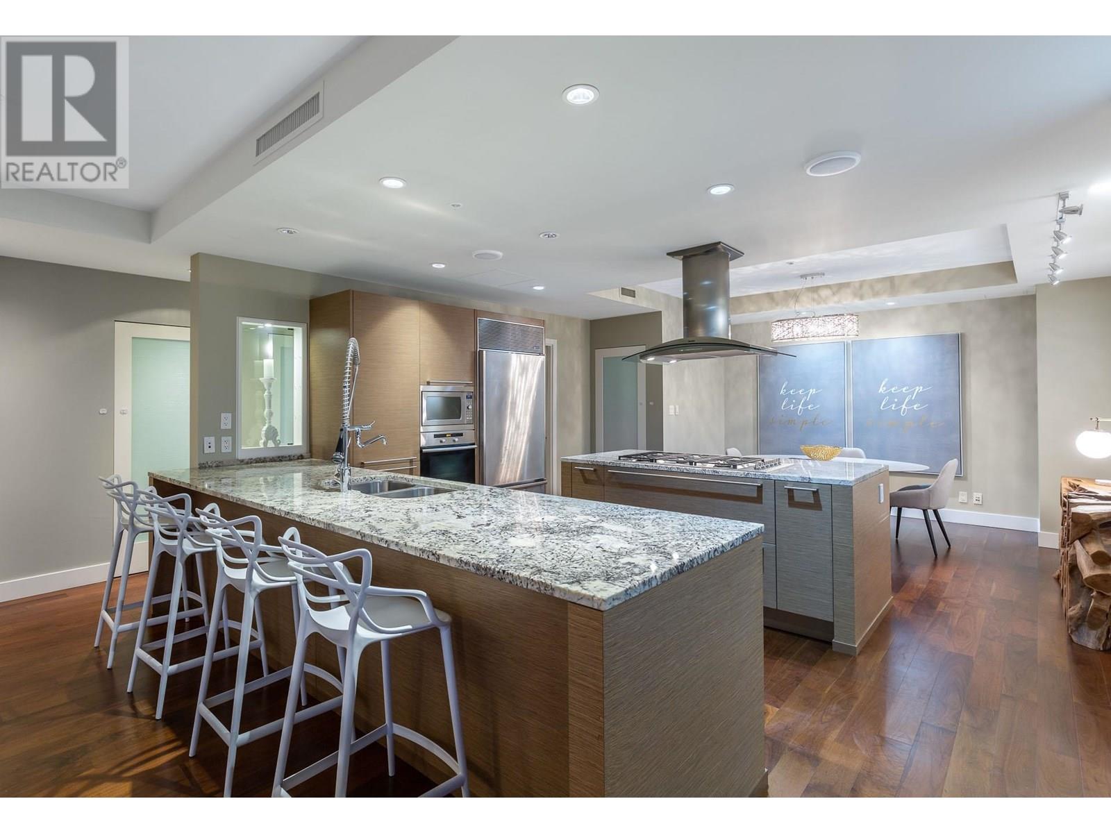 Photo 13 of 3801 1111 Alberni Street, Vancouver BC