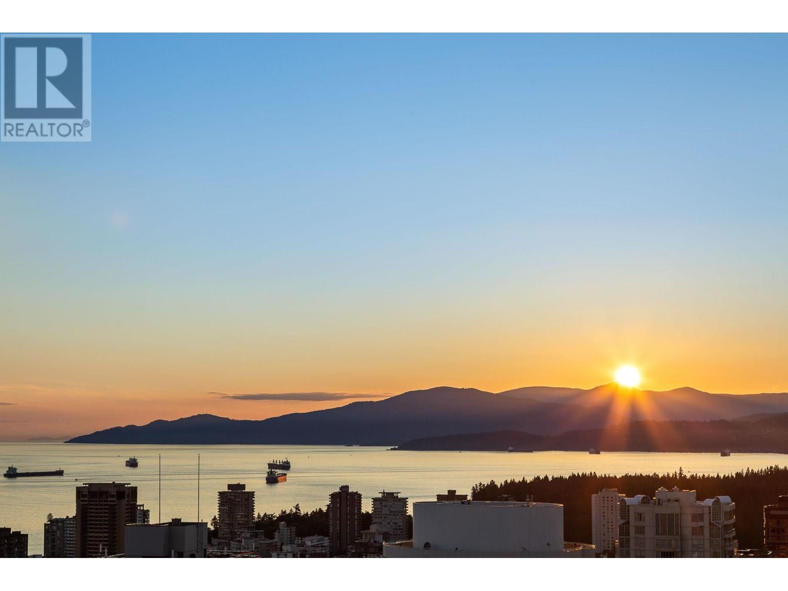 Photo 3 of 3801 1111 Alberni Street, Vancouver BC