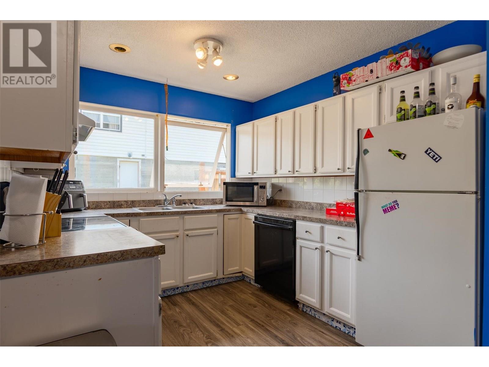 Photo 58 of 717 Innes Street, Nelson BC