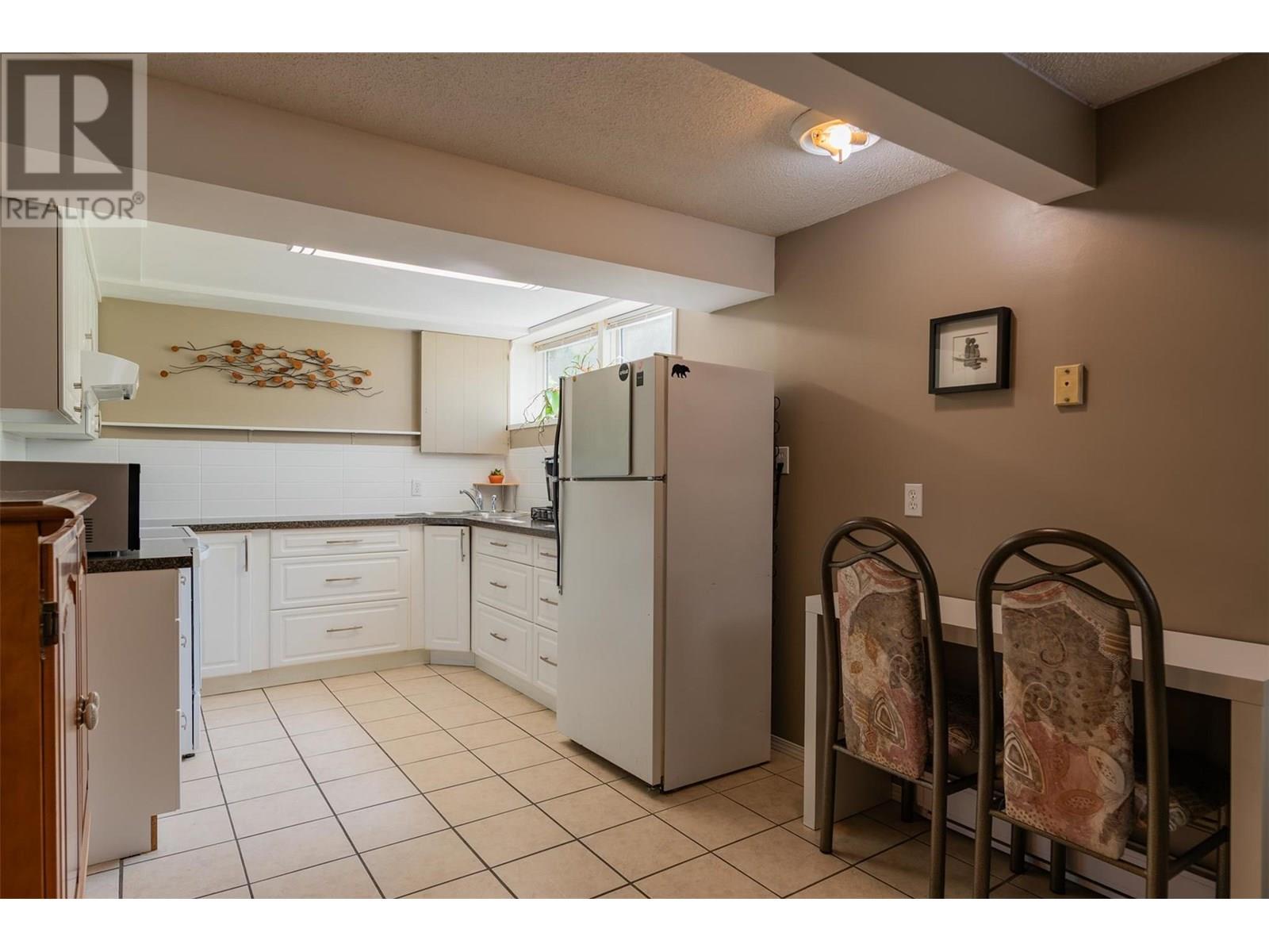 Photo 43 of 717 Innes Street, Nelson BC
