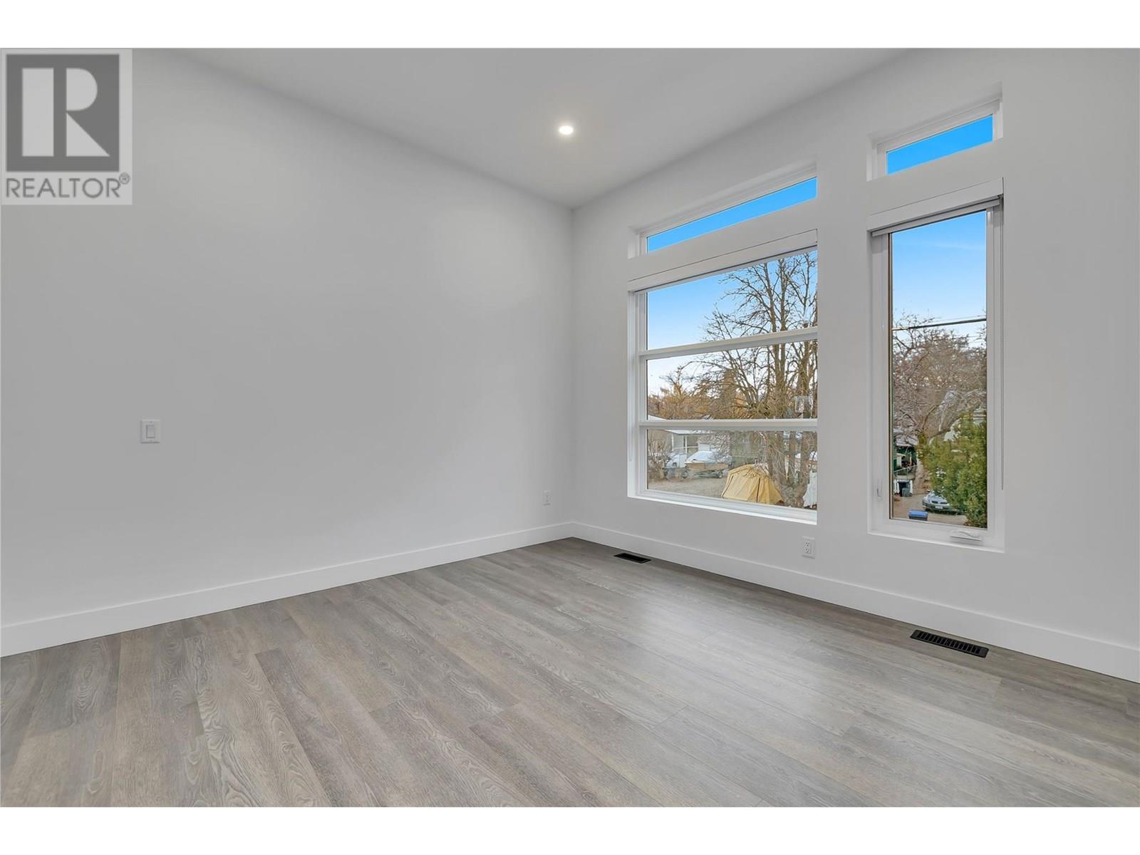 Photo 23 of 783 Burne Avenue Unit 1, Kelowna BC