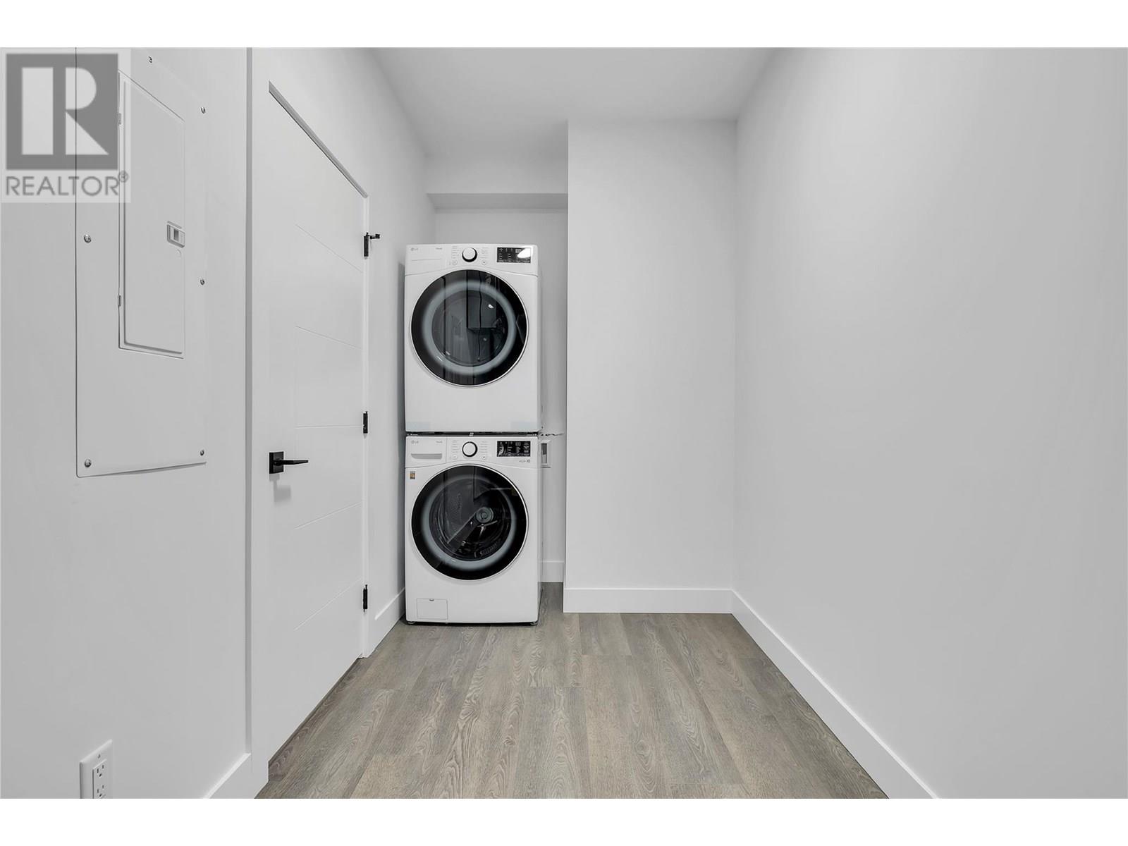 Photo 13 of 783 Burne Avenue Unit 1, Kelowna BC