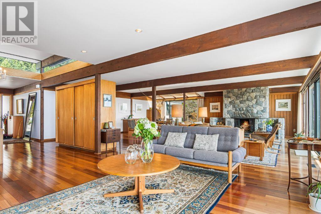 1132 CRESTLINE ROAD, West Vancouver