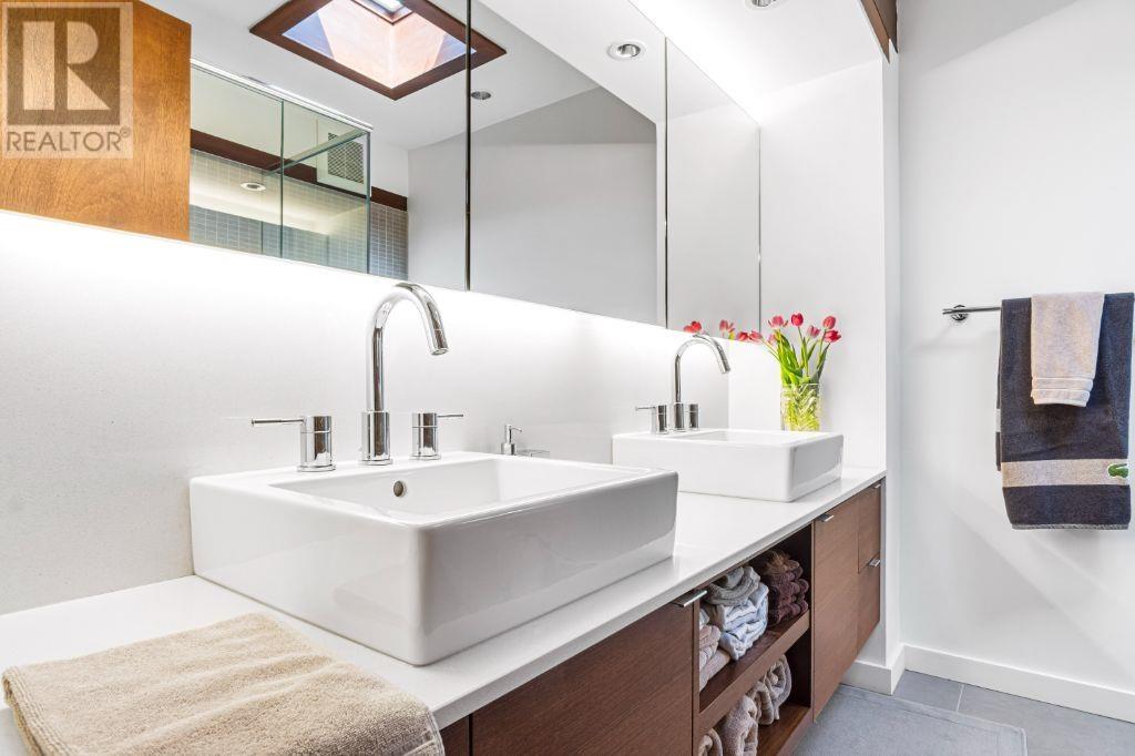 1132 CRESTLINE ROAD, West Vancouver