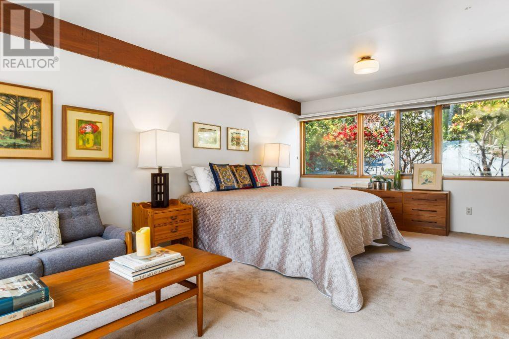 1132 CRESTLINE ROAD, West Vancouver