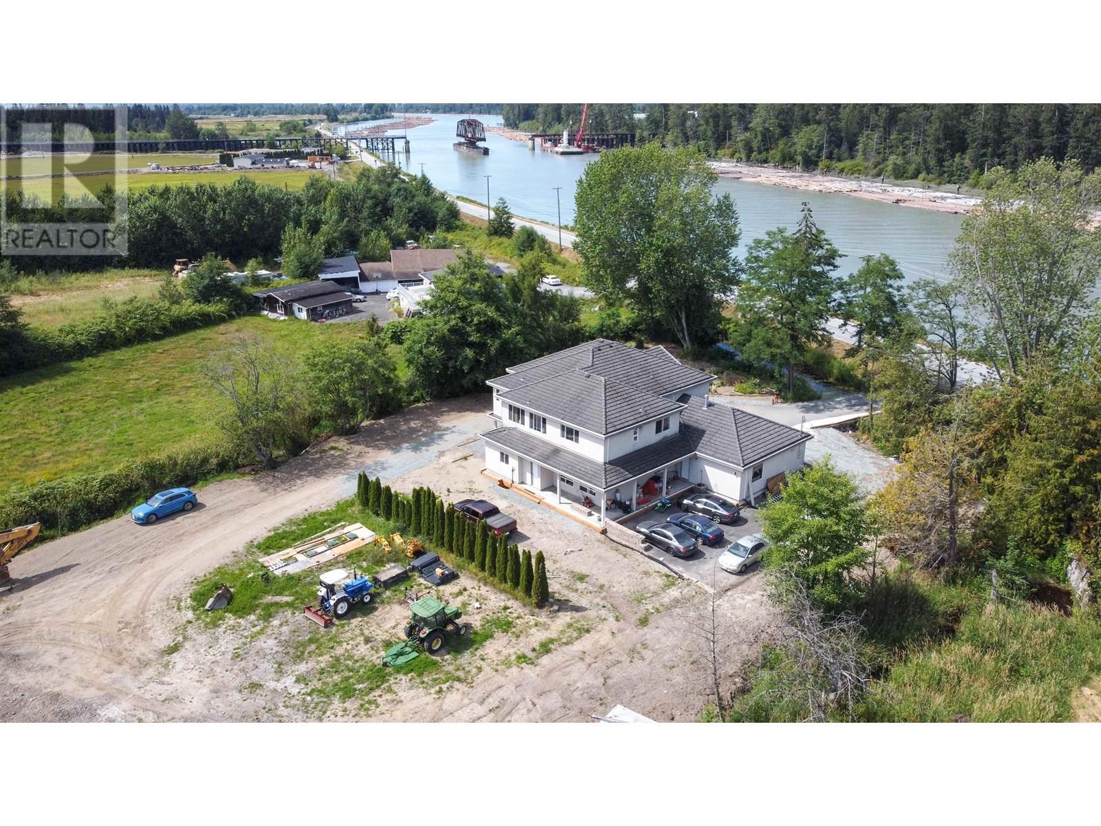 21800 RIVER Road, Richmond