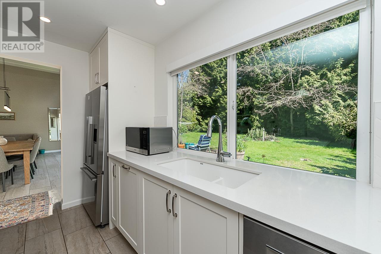 Photo 32 of 4151 Tytahun Crescent, Vancouver BC
