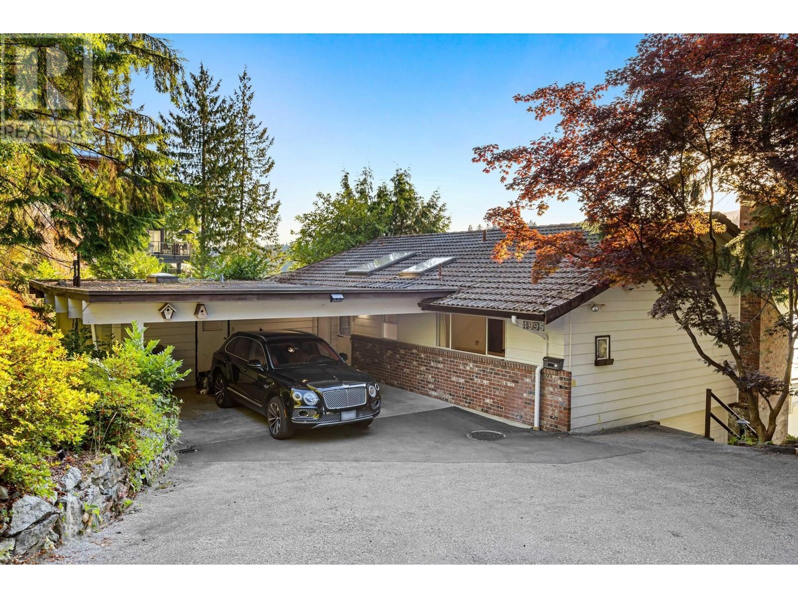 4995 ROBSON ROAD, Belcarra