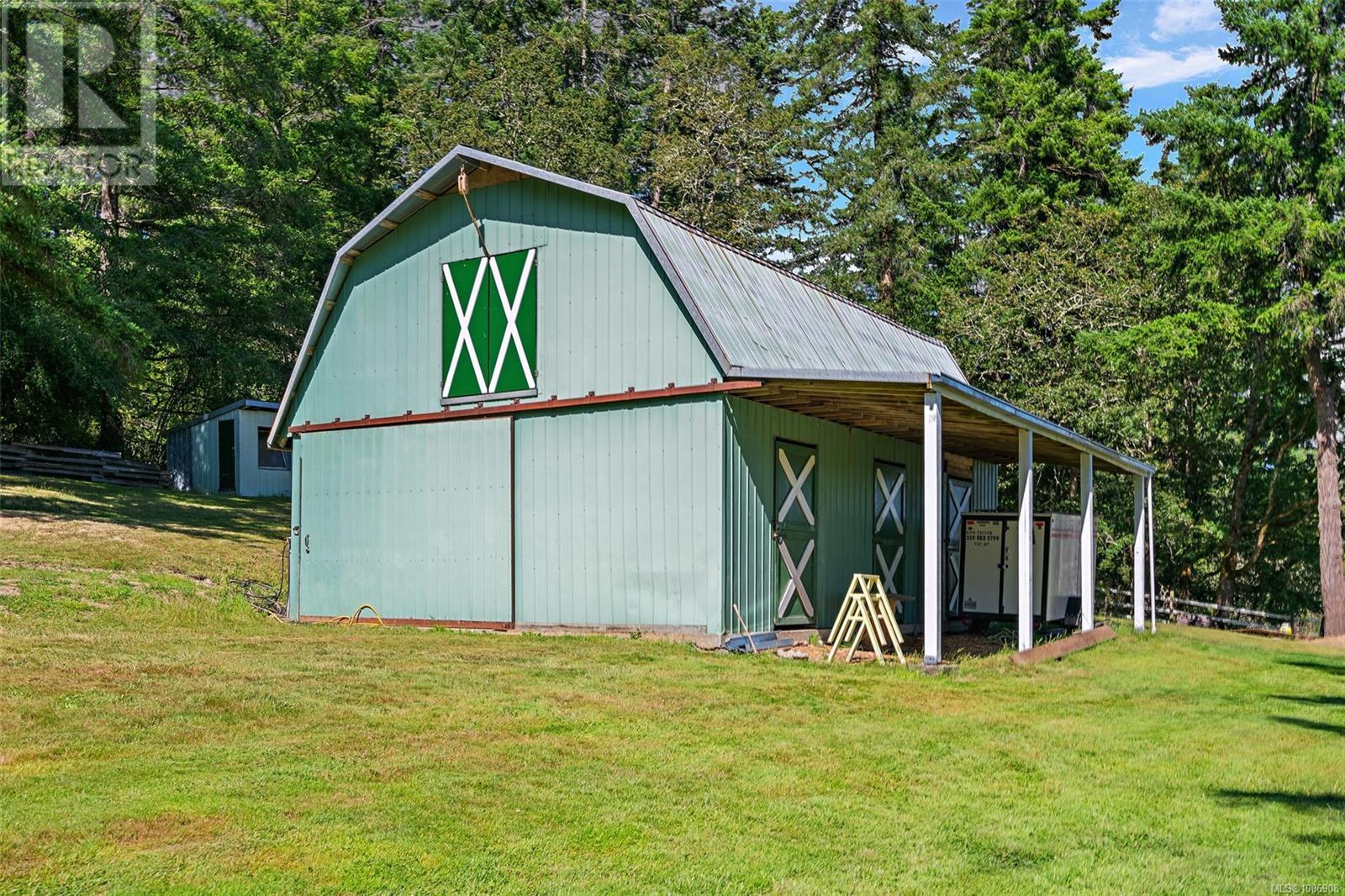 Photo 42 of 1649 Charlton Rd, Saanich BC