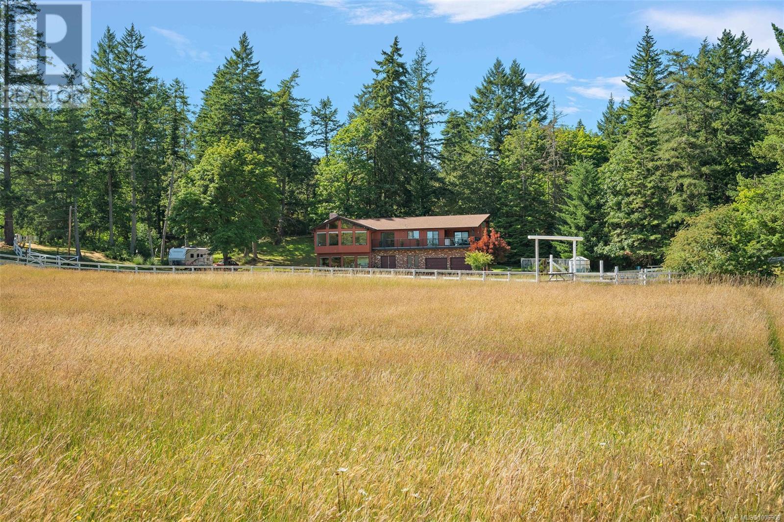 Photo 49 of 1649 Charlton Rd, Saanich BC