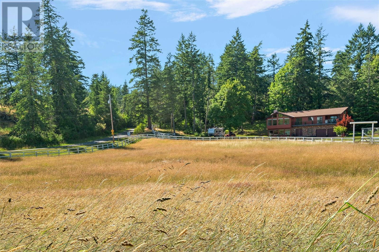 Photo 51 of 1649 Charlton Rd, Saanich BC