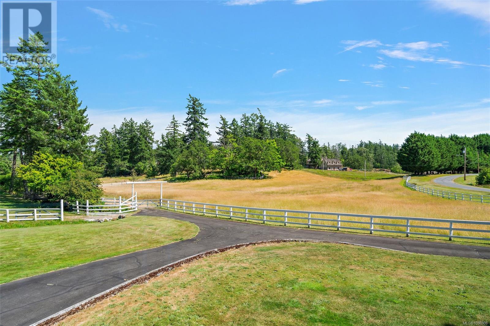 Photo 52 of 1649 Charlton Rd, Saanich BC