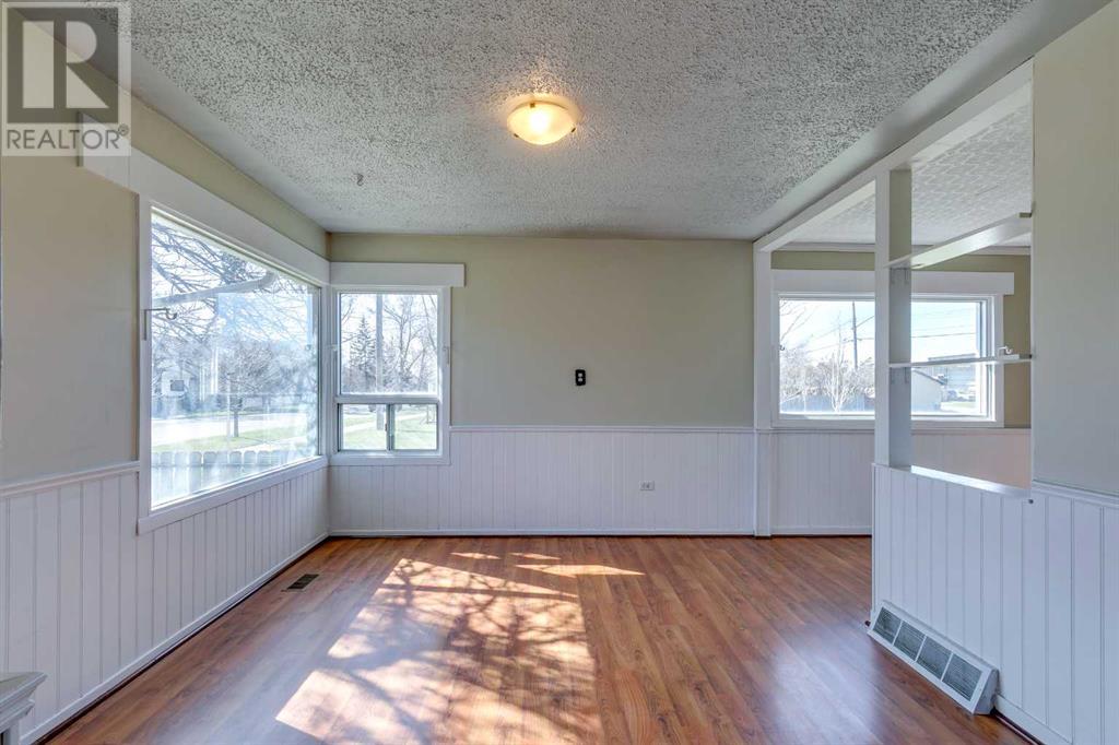 Single Family House Bungalow for Sale in  A Street SE Inglewood Calgary 
