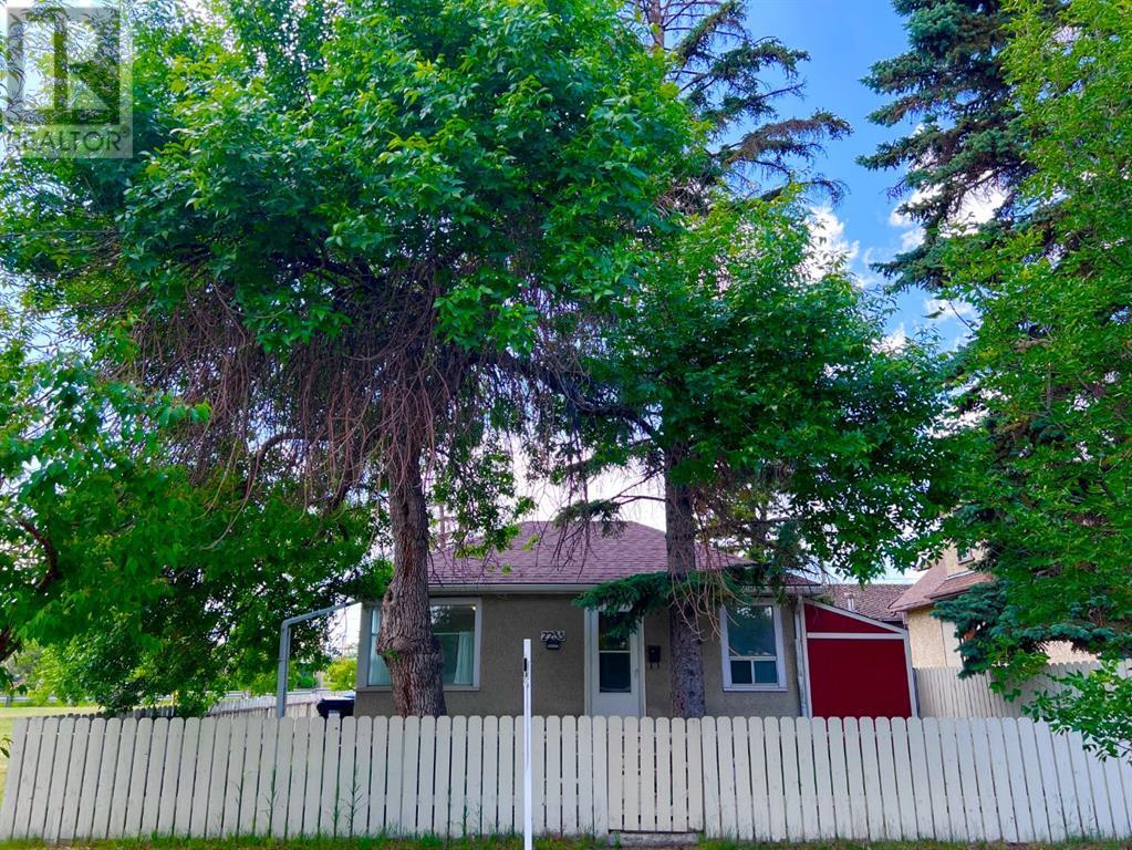 Single Family House Bungalow for Sale in  A Street SE Inglewood Calgary 
