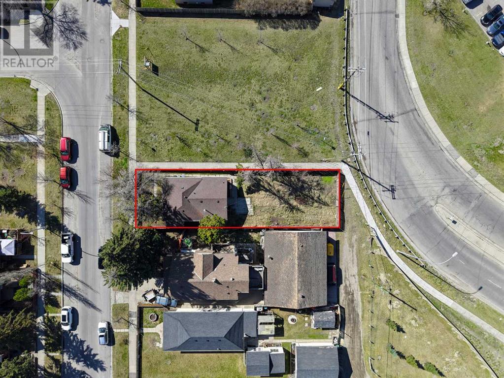 Single Family House Bungalow for Sale in  A Street SE Inglewood Calgary 