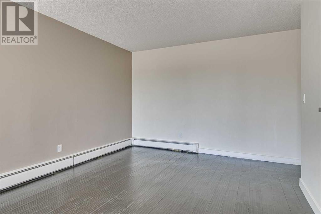 Single Family House for Sale in  D Greenview Drive NE Greenview Calgary 