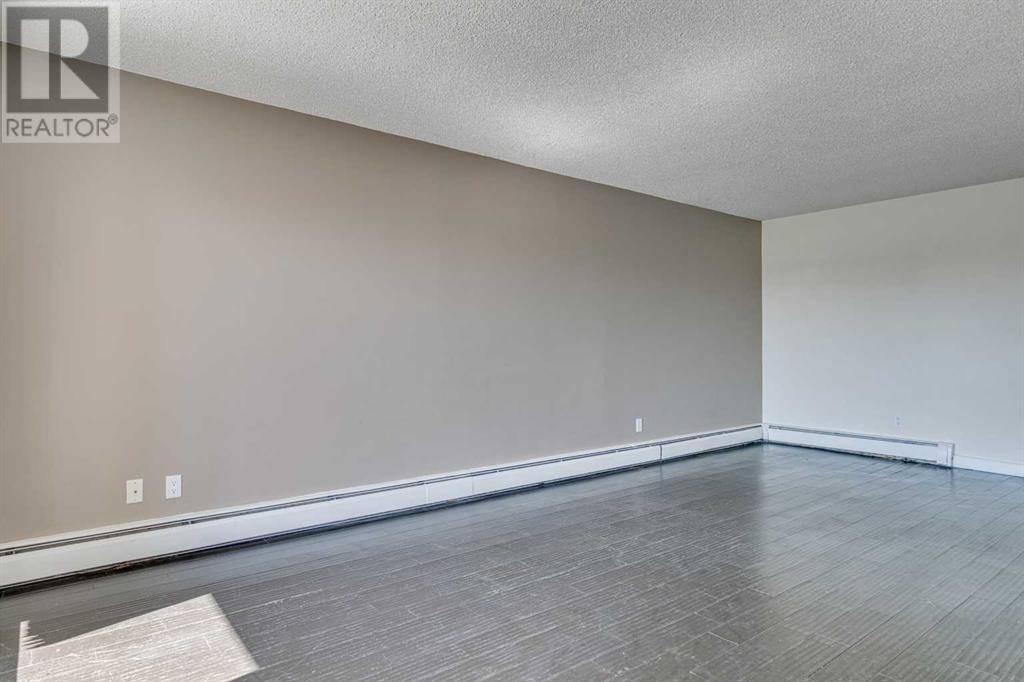 Single Family House for Sale in  D Greenview Drive NE Greenview Calgary 