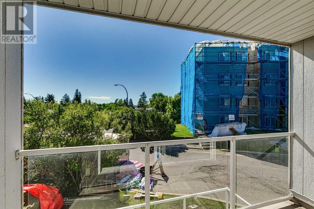 Single Family House for Sale in  D Greenview Drive NE Greenview Calgary 
