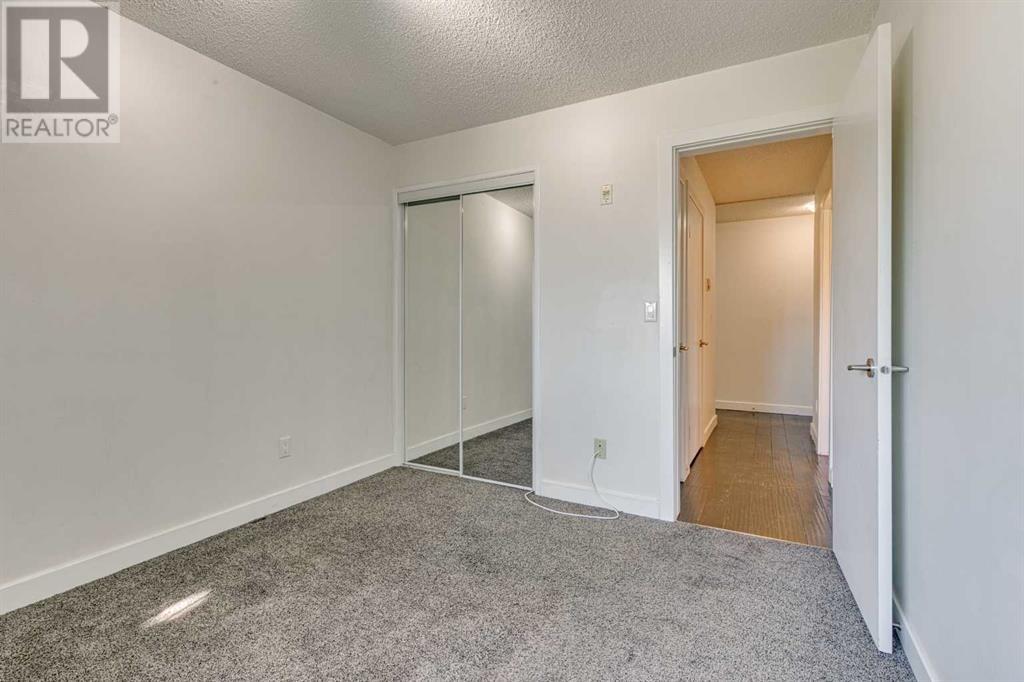 Single Family House for Sale in  D Greenview Drive NE Greenview Calgary 