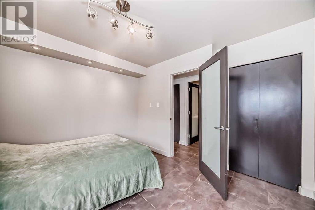 15, 1230 Cameron Avenue, Calgary, Alberta