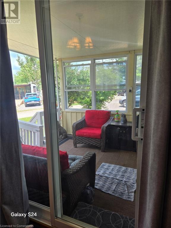 Photo 8 of 2490 Governors Road Unit 5 Pondview, Ancaster ON