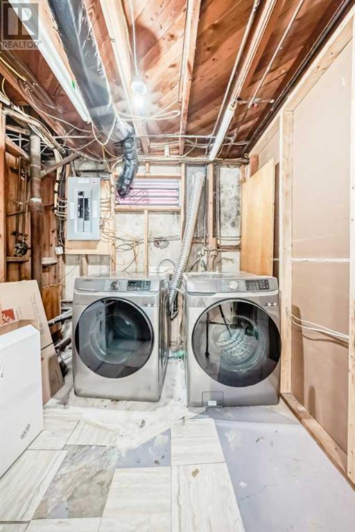 Single Family House Bi-level for Sale in   Street NW Huntington Hills Calgary 